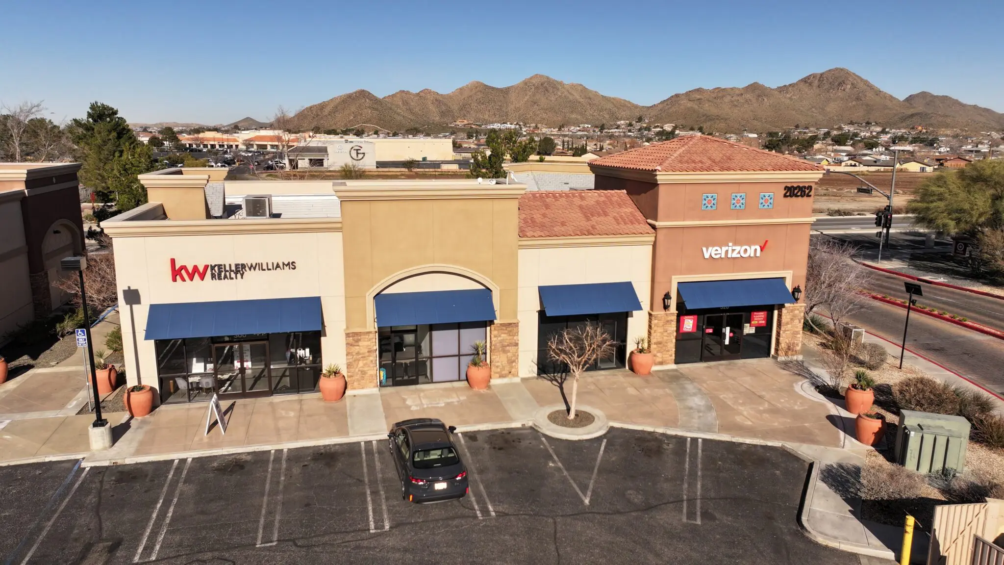 https://lewisretailcenters.com/wp-content/uploads/2024/05/DJI_20260205091930_0160_D-1024x576.jpg