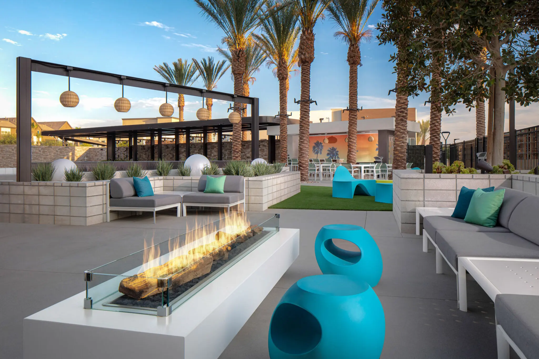 https://lewisretailcenters.com/wp-content/uploads/2024/05/HC_Resort_Twilight_Web_4_-1024x683.jpg