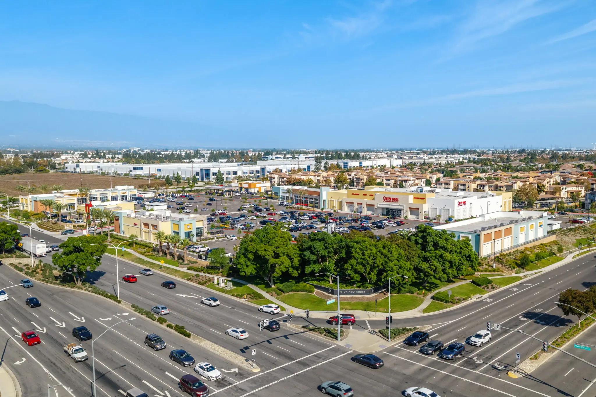 https://lewisretailcenters.com/wp-content/uploads/2024/05/High-Front-Right-Corner-edit-1024x683.jpg