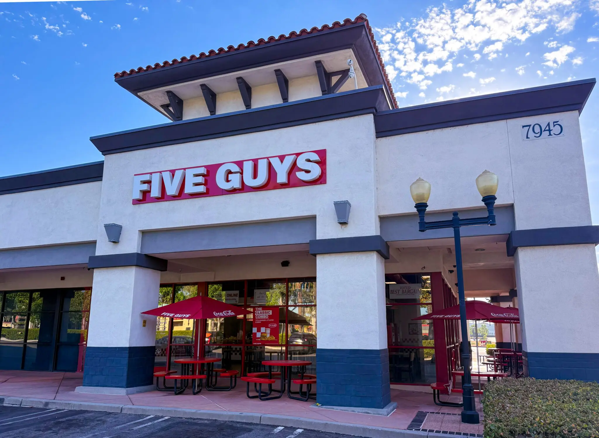 https://lewisretailcenters.com/wp-content/uploads/2024/05/Untitled-2-2-1024x750.jpg