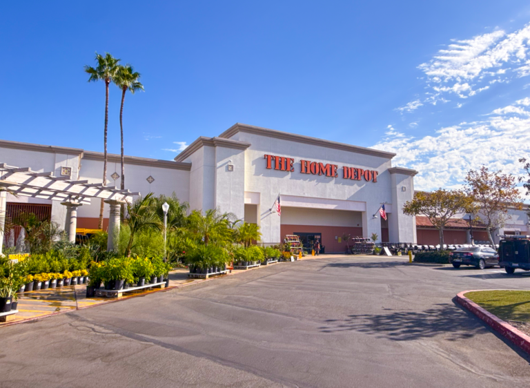 https://lewisretailcenters.com/wp-content/uploads/2024/05/Untitled-4-2-768x562.png
