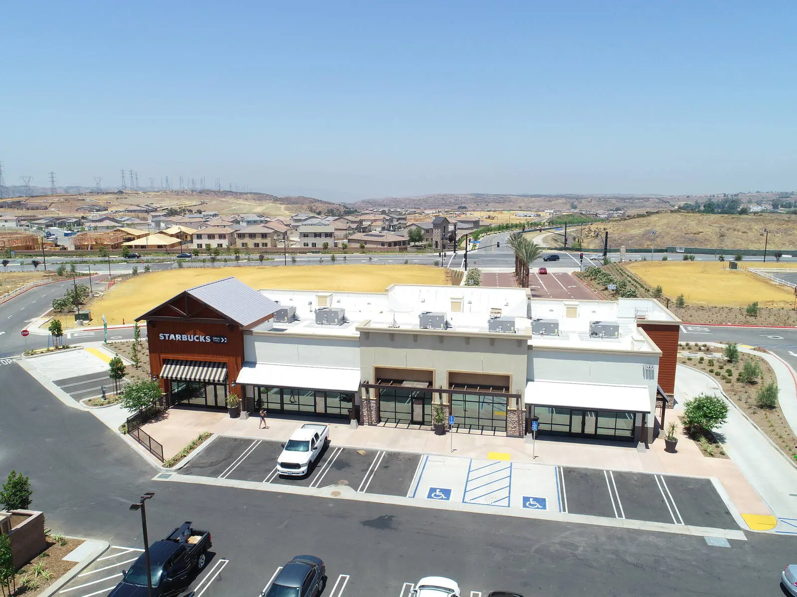 https://lewisretailcenters.com/wp-content/uploads/2024/05/ext-159-1024x768.jpg