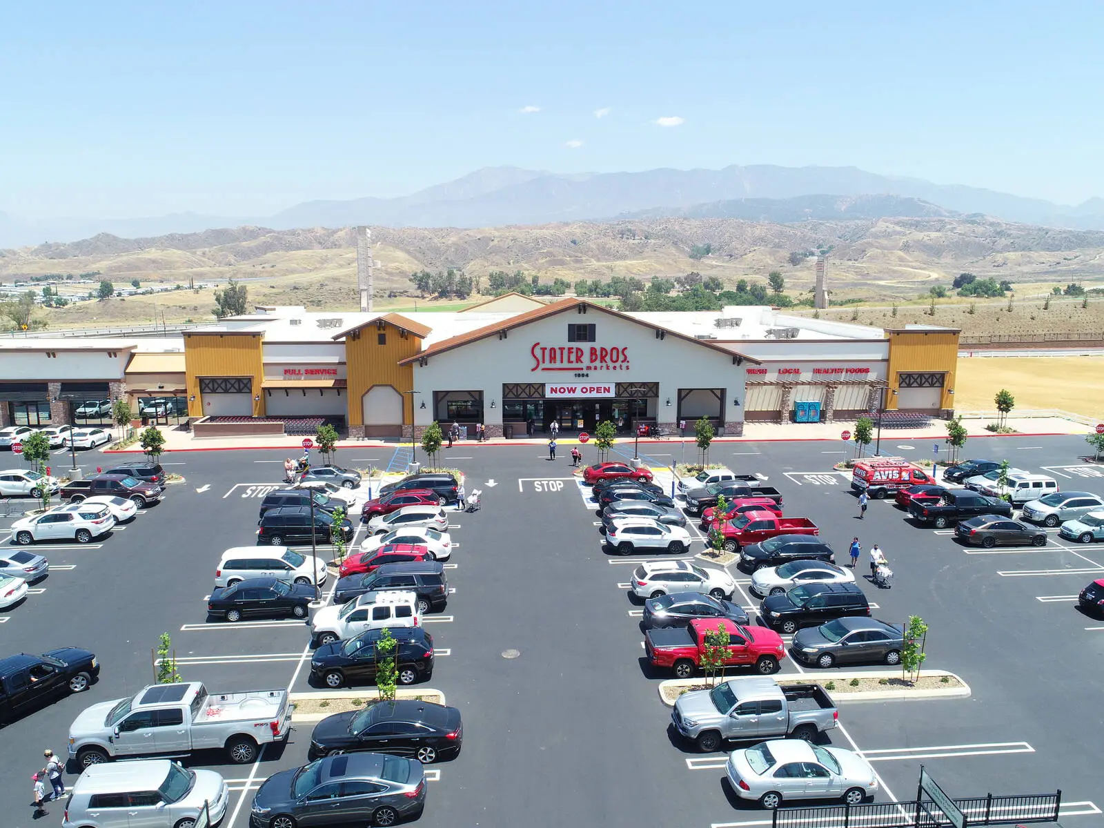 https://lewisretailcenters.com/wp-content/uploads/2024/05/ext-21-1024x768.jpg