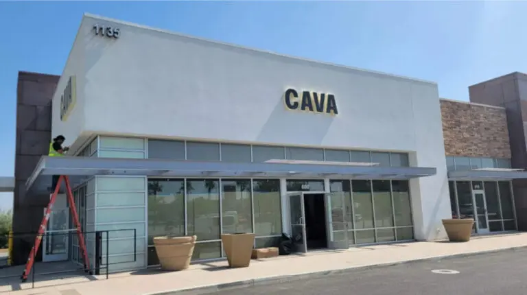 https://lewisretailcenters.com/wp-content/uploads/2024/10/Cava-768x430.jpg