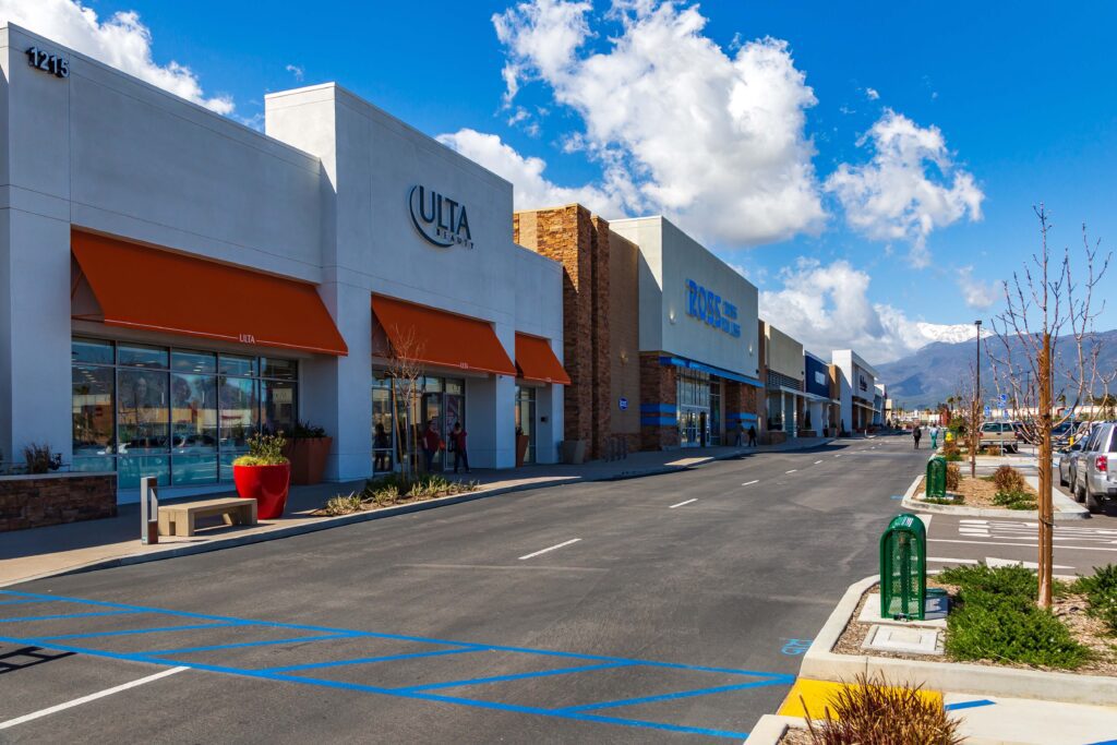 Renaissance Marketplace Lewis Retail Centers Retail Center